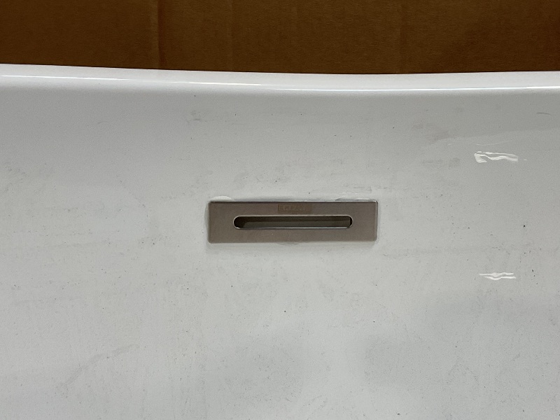 Photo 1 of ***USED/DIRTY***Empava Freestanding Bathtub, Acrylic Soaking Tub with Brushed Nickel Drain & Overflow – Modern Standalone Shower Tub, Non-Slip Flat Bottom Design, Glossy White, 59 Inch,cUPC Certified