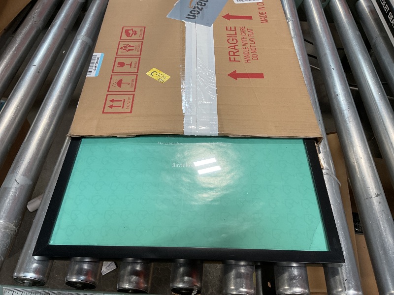 Photo 1 of **** MINOR PIECE OF FRAME GLASS MISSING ****LaVie Home 16x20 Picture Frame for Wall Display, 16x20 Black Picture Frame with HD Plexiglas, 16 x 20 Poster Frame 1 Pack, Display Frame for Vertical or Horizontal, Classic Collection