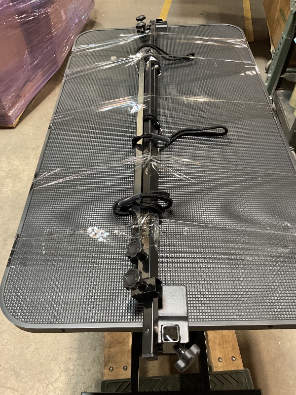 Photo 1 of ***USED, MINOR DAMAGE***VEVOR 43" Hydraulic Pet Grooming Table, Heavy Duty Dog Grooming Arm for Medium/ Small Dogs, Height Adjustable Dog Grooming Station, Anti Slip Tabletop /Dog Grooming Station, Max Bearing 400LBS