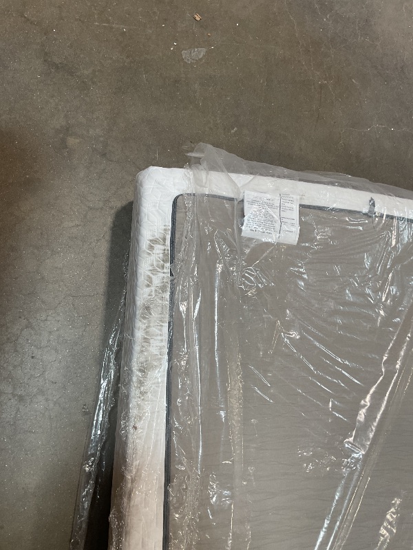 Photo 1 of **DIRT FROM TRANSPORT **Novilla 8 Inch Twin Size Mattress, Twin Memory Foam Mattress for Kids with Comfortable & High-Density Support Foam for Cool Touch & Pressure Relief Mattresses in a Box Medium Firm Feel