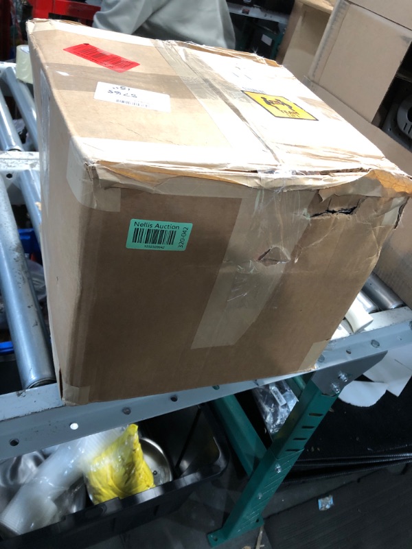 Photo 1 of R1 Concepts Front Rear Brake Rotor Kit |Brake Rotors| Brake Disc |Drilled and Slotted|fits 2018-2022 Jeep Wrangler, Wrangler JK