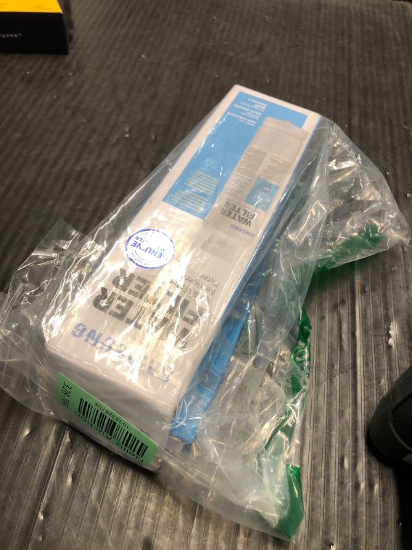 Photo 2 of *** FACTORY SEAL******NONREFUNABLE***Samsung Da29-00020b-1P DA29-00020b Refrigerator Water Filter 1 Pack (Packaging may vary)