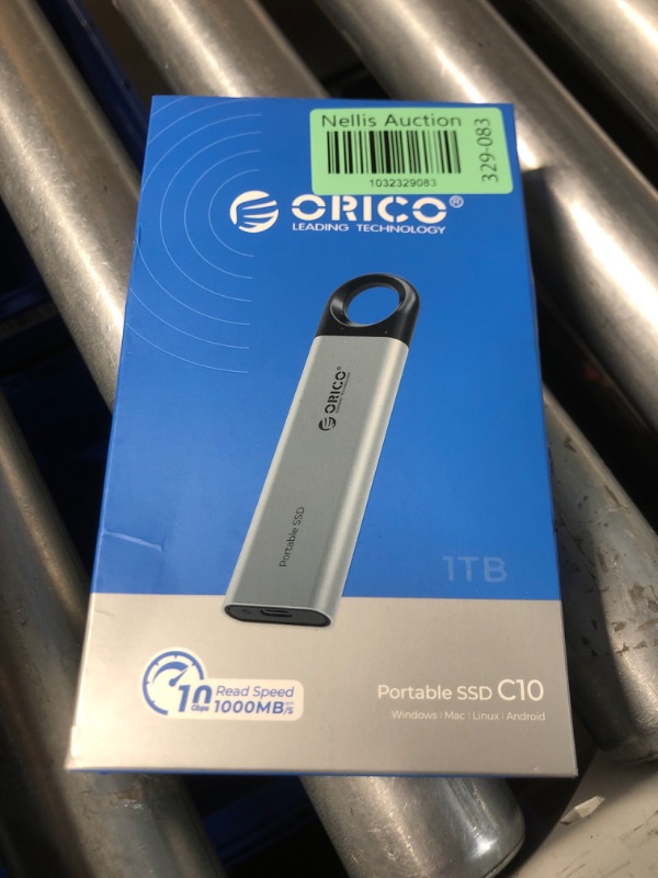 Photo 2 of ***(PARTS ONLY/ NON FUNCTIONAL/ NO RETURNS OR REFUNDS)***
ORICO 1TB External SSD Up to 1050MB/s, Hanging Hole Design Portable Solid State Drive, USB C&A 2 in 1 Cable