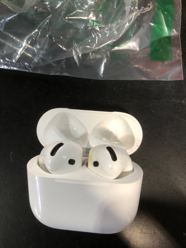 Photo 4 of ***DIRTY***Apple AirPods 4 Wireless Earbuds, Bluetooth Headphones, with Active Noise Cancellation, Adaptive Audio, Transparency Mode, Personalized Spatial Audio, USB-C Charging Case, Wireless Charging, H2 Chip