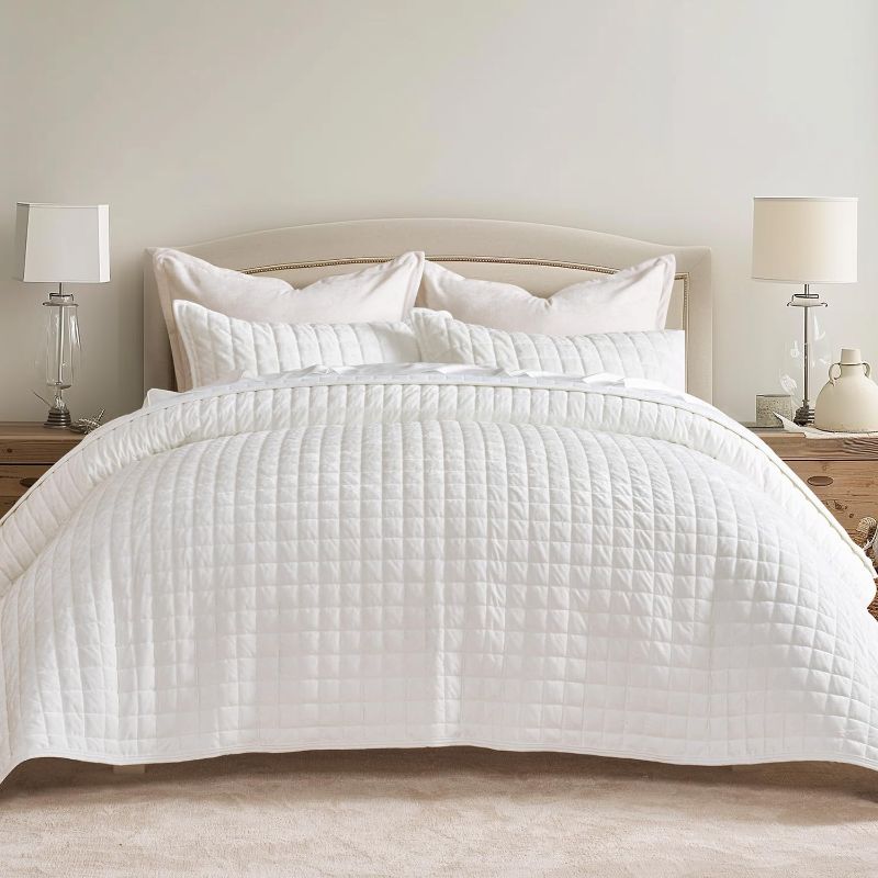 Photo 1 of **Read notes**
RECYCO Luxury Velvet Quilt King Size, Ultra Soft Velvet Bedding Sets, Lightweight Quilted Velvet Comforter Set, Channel Stitch Oversized Bedspread Coverlet with 2 Pillow Shams, Bright White