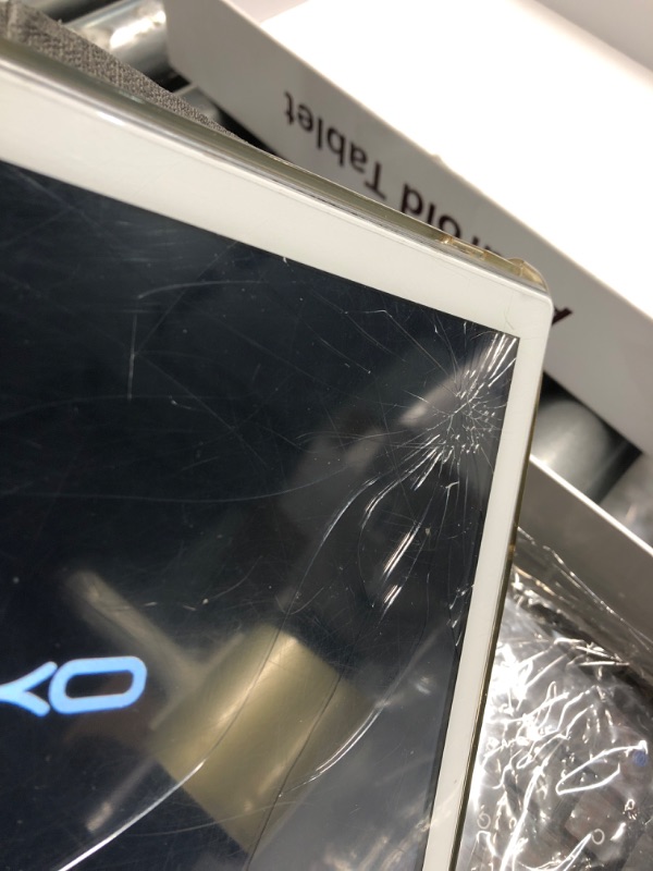 Photo 1 of **NON-REFUNDABLE, PARTS ONLY**TURNS ON** ZONKO 2024 Latest 2 in 1 Tablet 10 inch 4G Phone Call with Dual Sim Card Slot, 4GB+64GB Storage(Support 512GB Expand), Octa-Core Processor,13MP Camera, WiFi Tablet with Keyboard Mouse Stylus(Silver)