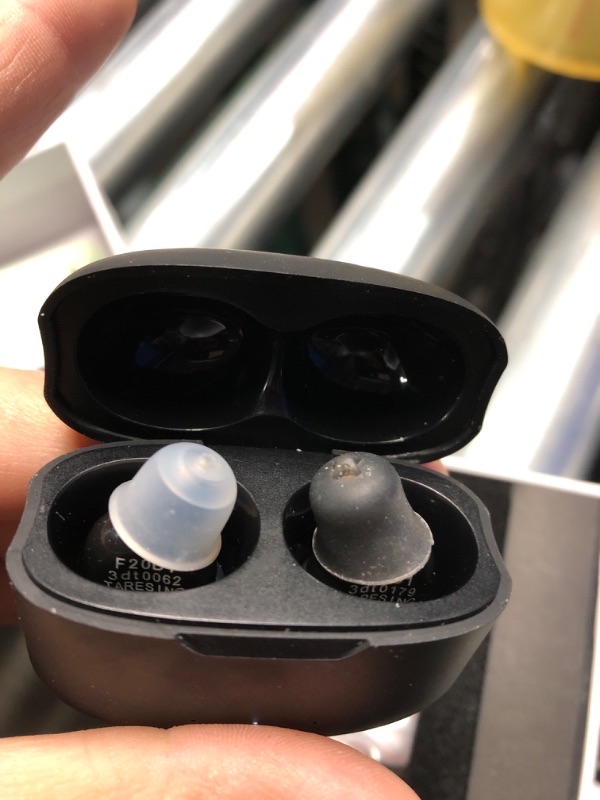 Photo 1 of **PARTS ONLY NON REFUNDABLE**NON FUNCTIONAL**
Invisible Hearing Aids, CIC Digital Rechargeable Hearing Aids for Seniors & Adults with Noise Cancelling,Portable For Adults Small and Tiny (Black)