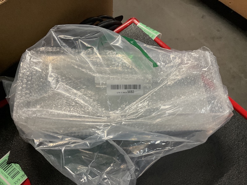 Photo 1 of Acrylic Rectangular Cake Tray - Multifunctional Cake Stand with Cover Lid (1PCS)