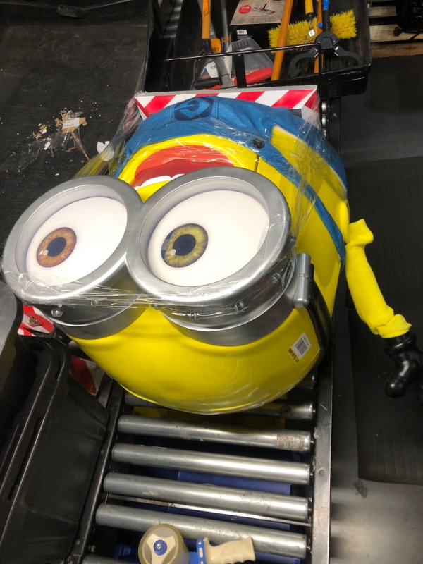 Photo 3 of ***MISSING HAT/ SMALL SCRATCHES**3.5-Ft. Animated LED Christmas Holiday Minion Rolling Eyes, Mouth, Waist, Hands
