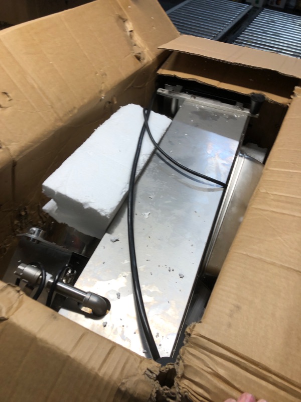 Photo 1 of VEVOR 110V Commercial Automatic Donut Making Machine, Single Row Auto Doughnut Maker, 7L Hopper Donut Maker with 3 Sizes Molds, Doughnut Fryer, 304 Stainless Steel Auto Donut, Silver
