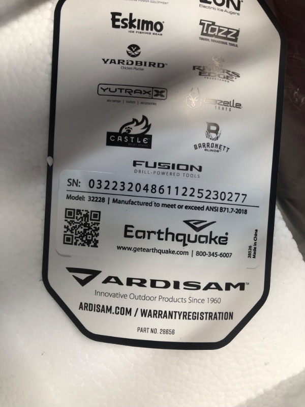 Photo 1 of Earthquake W500 Log Splitter 5-Ton 15-Amp Electric Log Splitter