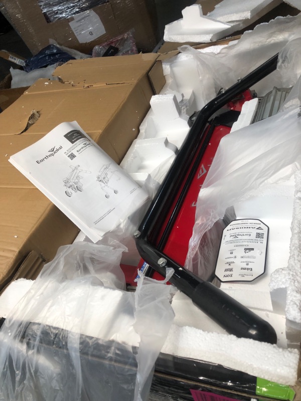 Photo 1 of Earthquake W500 Log Splitter 5-Ton 15-Amp Electric Log Splitter