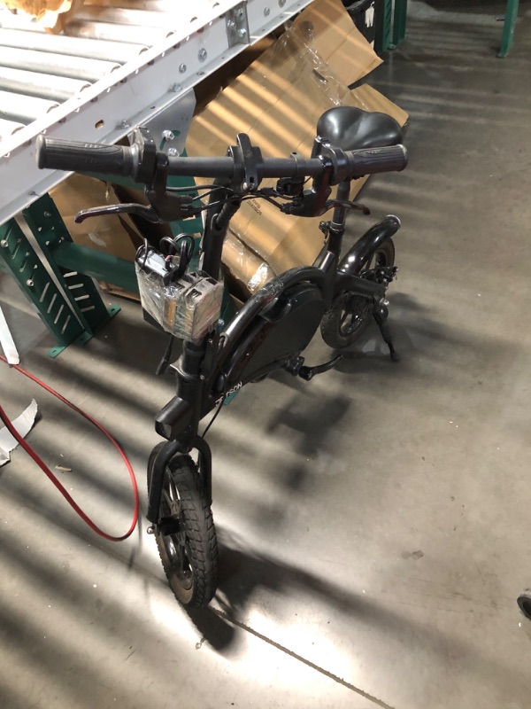 Photo 1 of ***MAJOR DAMAGE - NO PACKAGING - INCOMPLETE - UNABLE TO TEST - SEE PICTURES***
Jetson Bolt Folding Electric Ride-On Bike, Easy-Folding, Built-in Carrying Handle, Twist Throttle, Up to 15.5 MPH, Ages 13+
