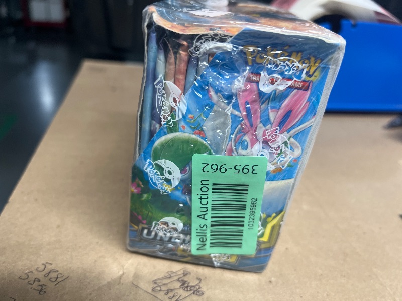 Photo 3 of ***NON REFUNDABLE******FACTORY SEALED***
Pokemon TCG: Sun & Moon unbroken bonds Booster Box 36-Count
