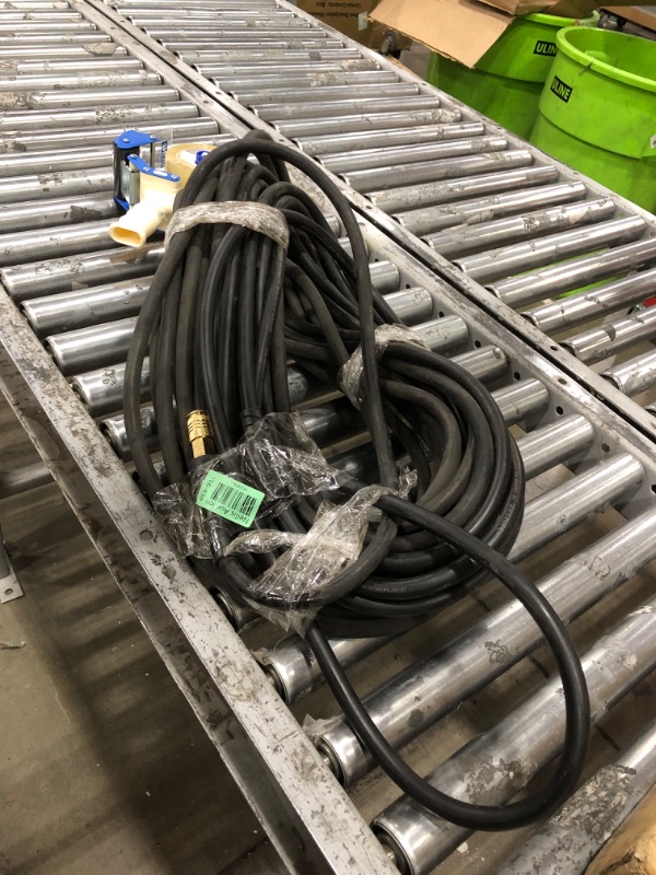 Photo 1 of *UNKNOWN SIZING/ used 
HUSKY AIR HOSE 