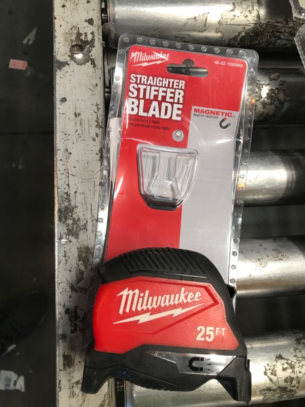 Photo 2 of 1 PACK ONLY**
Milwaukee 25 ft. Compact Magnetic Straighter Stiffer Blade Tape Measure 1inch Width 48-22-1025M -