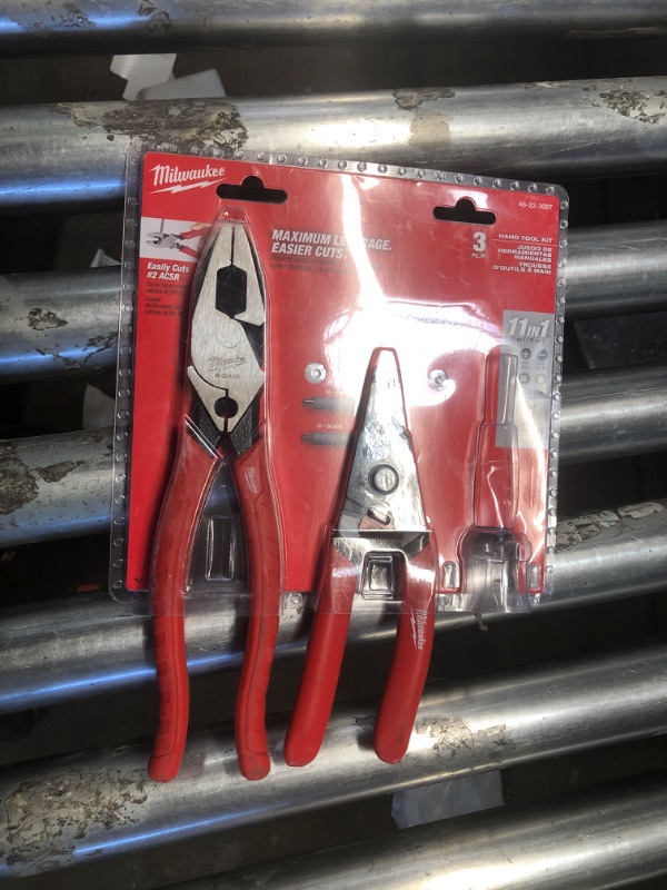 Photo 2 of  missing one*
Milwaukee Electrician's Screwdriver, Lineman's Plier & Wire Stripper Hand Tool Kit (3-Piece)