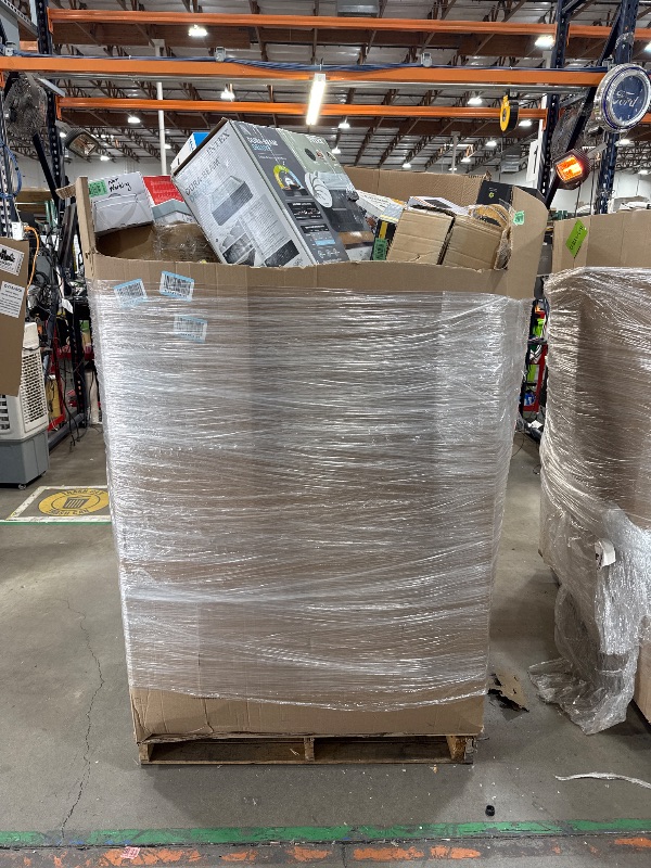 Photo 1 of **SEE NOTES** NONREFUNDABLE NELLIS AUCTION NO SALE/TRASH PACK