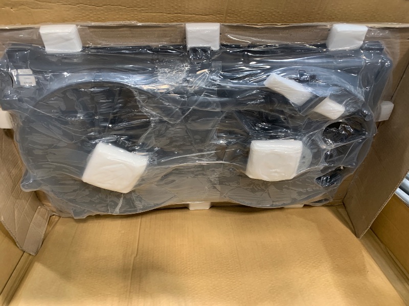 Photo 1 of Dorman 620-653 Engine Cooling Fan Assembly Compatible with Select Chevrolet / GMC Models