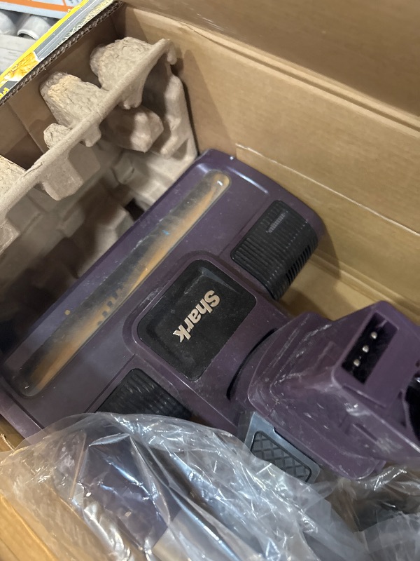 Photo 2 of *POWERS ON** Navigator ADV Bagless Corded HEPA Upright Vacuum Multisurface Lift-Away in Purple

