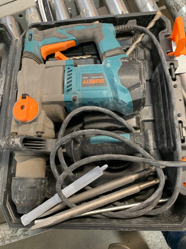 Photo 2 of 1-1/4 Inch SDS-Plus 13 Amp Heavy Duty Rotary Hammer Drill with Safety Clutch 4 Functions and Variable Speed, Including Chisels and Drill Bits
