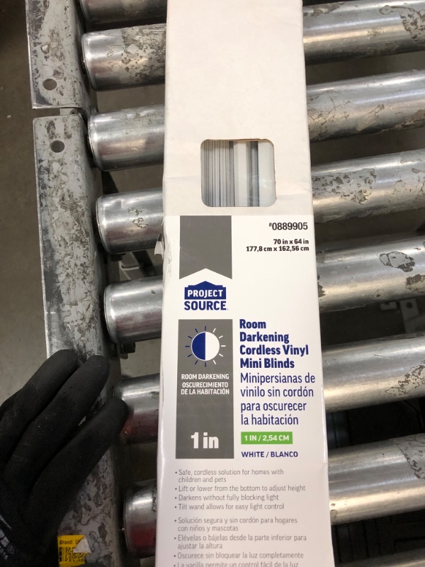 Photo 1 of 100+ bought last week
Project Source Room Darkening 1-in Slat Width 70-in x 64-in Cordless White Vinyl 