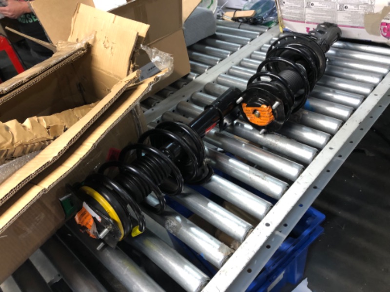 Photo 1 of ***INCOMPLETE - MISSING SHOCK ABSORBERS - STRUTS ONLY - SEE PICTURES***
AUTOMUTO Strut Assembly Front Rear Struts Shock Absorber Fit for 2005-2015 for Toyota Tacoma -4WD