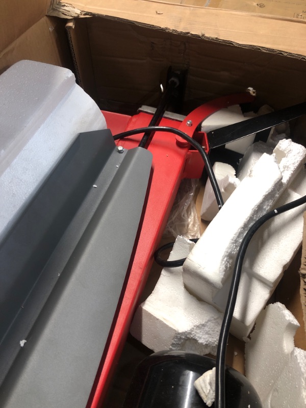 Photo 1 of VEVOR Electric Log Splitter, 6.5T Force, 3400 RPM Log Splitter with 1.75 HP Powerful Motor for 20.5 x 9.8 Logs, Secure & Smokeless Splitter with 5.7 in Transport Wheels, Fit for Gardening & Forestry