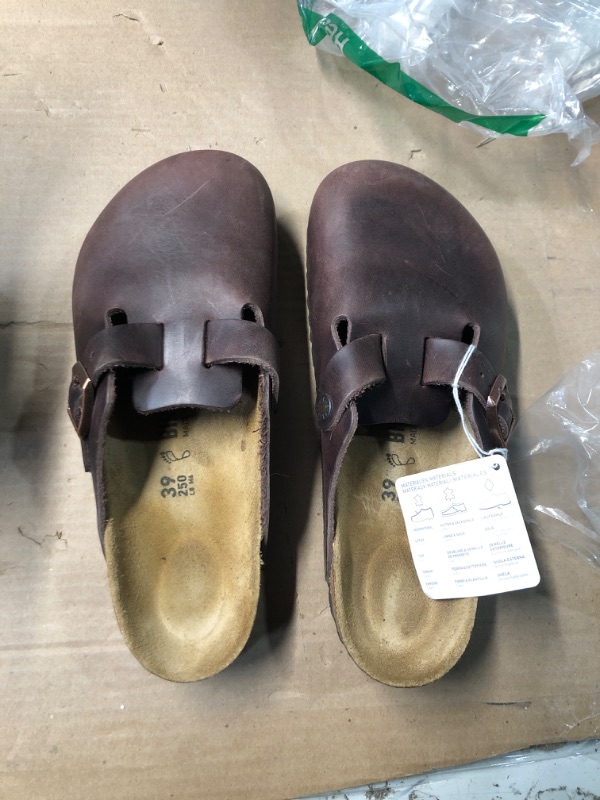 Photo 2 of (USED/BAGGED) Birkenstock Unisex Boston Clog,Habana Oiled Leather,8-8.5 Women/6-6.5 Men