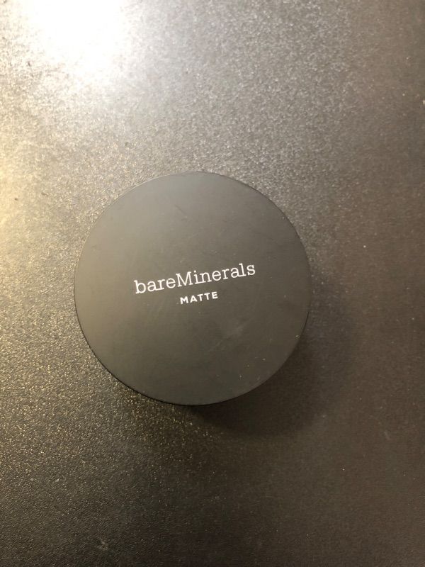 Photo 2 of bareMinerals Original Matte Loose Powder Foundation SPF 15