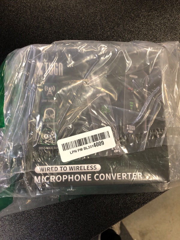 XTUGA SF1 Wireless XLR Transmitter and Receiver UHF Wireless Guitar