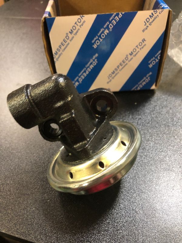 Photo 2 of CARMOCAR Exhaust Gas Recirculation (EGR) Valve EGV575 Replacement for Ford F-150 F-250 F-350 Ranger,Mercury Sable,Mazda B3000 B2500,Lincoln Navigator Town Car F2CZ9D475A,F6ZZ9D475CA