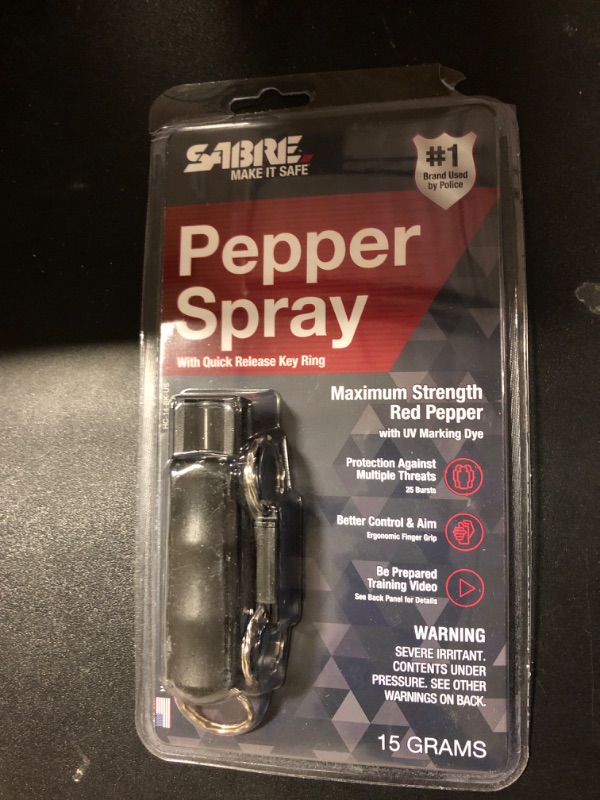 Photo 4 of 3-In-1 Key Case Pepper Spray W/ Quick Release Key Ring (Sabre)