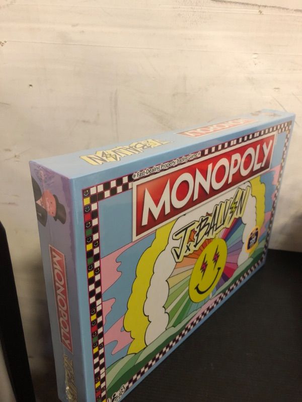 Photo 2 of Monopoly Game J Balvin Limited Edition