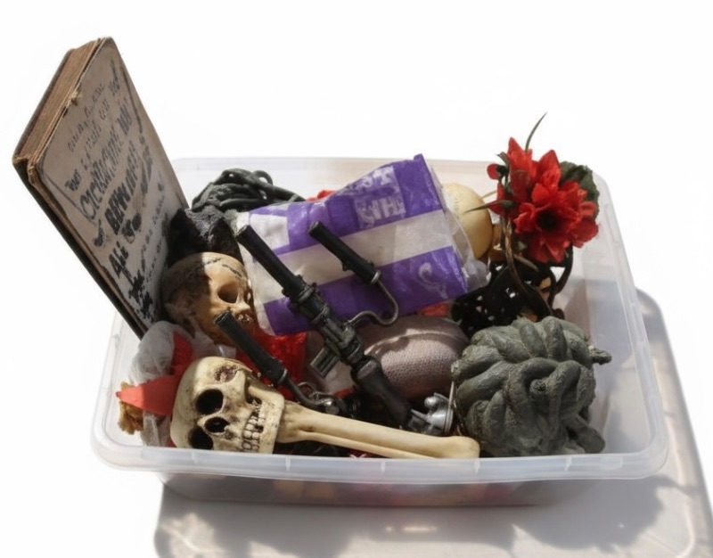 Photo 1 of CONTENTS OF TOTE HALLOWEEN DECORATIONS