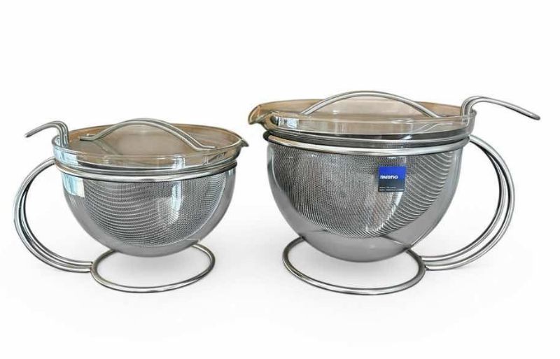 Photo 1 of 2 MONO FILIO TEAPOTS - DESIGNED BY TASSILO VON GROLMAN AND IS KNOWN FOR ITS DISTINCTIVE DESIGN. $200