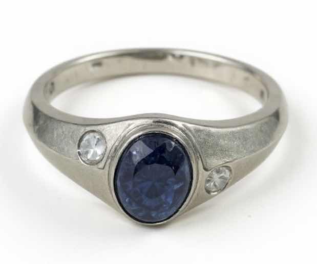 Photo 1 of STERLING SILVER W NATURAL TANZANITE ZOISITE (COBALT COLOR COATED) APPROX 1.75 CTW OVAL CABOCHON AND NATURAL DIAMOND 0.15 CTW RING GGA CERTIFIED (EST SIZE 6.5) -RN040646