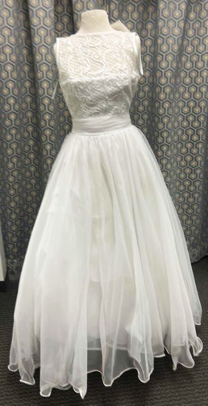 Photo 1 of BRIDAL GOWN “BRIDAL ELEGANCE”  SLEEVELESS, EMBROIDERED, BODICE, FULL, TULLE, SKIRT, MEDIUM, TRAIN, WHITE. SIZE 10