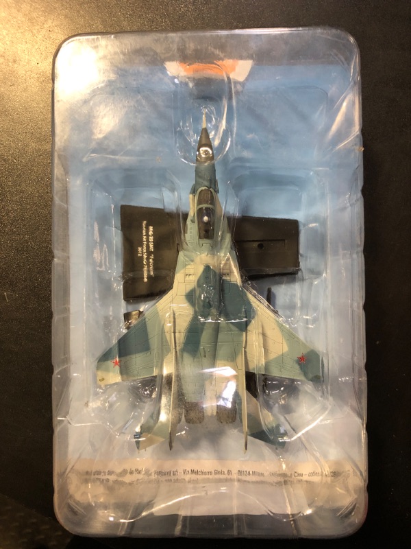 Photo 2 of OPO 10 - Military Fighter Aircraft 1/100 MIG 29 SMT Fulcrum Russian Air Force 2012 (CP02A)