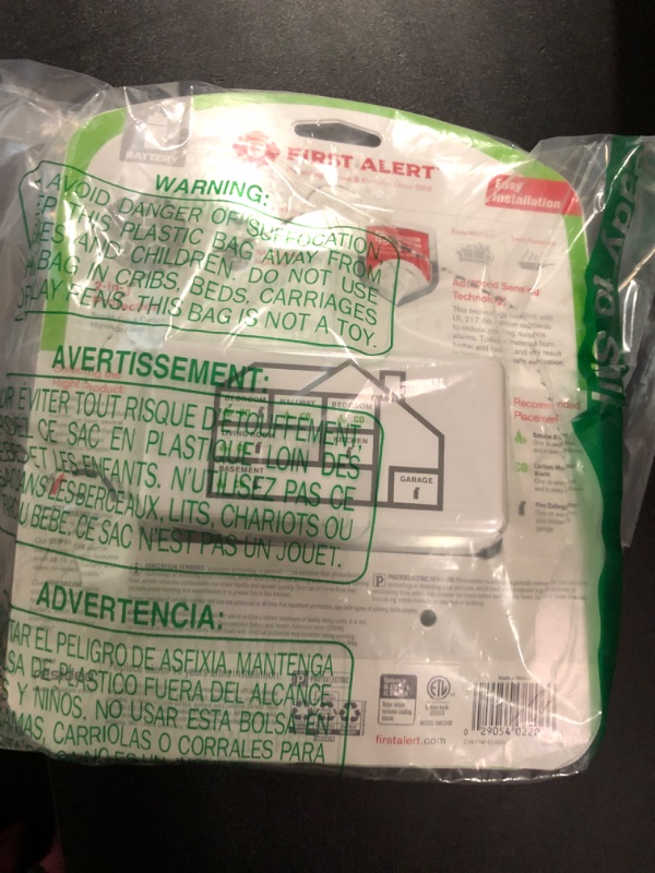 Photo 1 of First Alert SMCO100 Battery-Operated Combination Smoke & Carbon Monoxide Alarm, 1-Pack