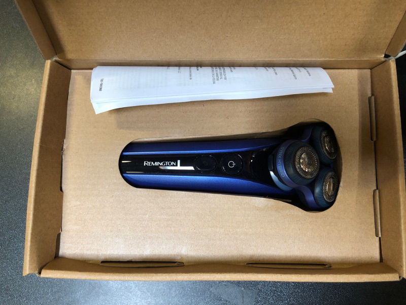 Photo 1 of Remington Limitless X7 Shaver for Men, Titanium Blades and Power Sense Technology, Advanced Performance Foil Rotary Electric Shaver with PivotBall for Sensitive Skin Comfort, 100% Waterproof.