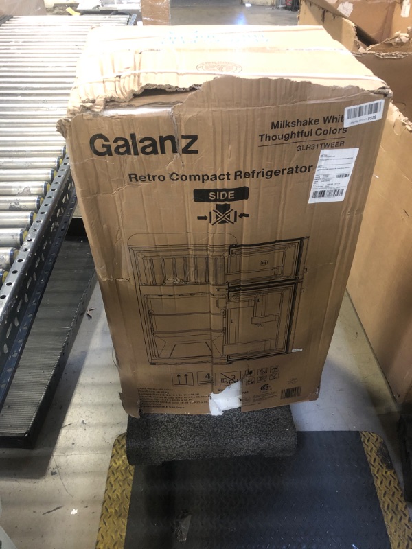 Photo 1 of Galanz GLR31TWEER Retro Compact Refrigerator, Mini Fridge with Dual Doors, Adjustable Mechanical Thermostat with Freezer, White, 3.1 Cu FT