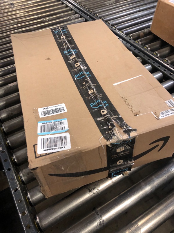 Photo 1 of HOMCOM Wheelchair Ramp 5FT, Foldable Aluminum Threshold Ramp with Non-Slip Surface and Handle, 600lbs Weight Capacity, Suitcase Handicap Ramp for Home, Doorways, Curbs, Steps