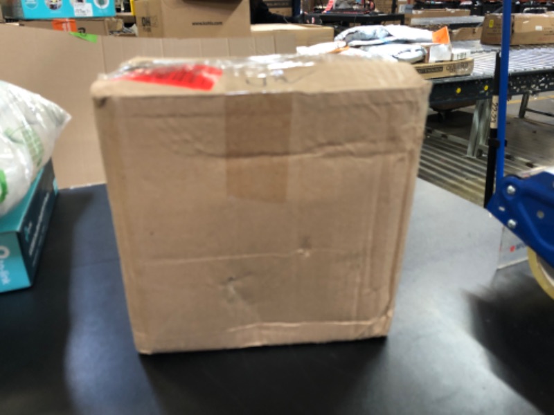 Photo 1 of Granite Gold Quartz Cleaner Spray for Caesarstone, Cambria, Silestone and All Other Quartz Countertop Surfaces, 64 Fluid Ounces and 2 x 24 Fluid Ounces