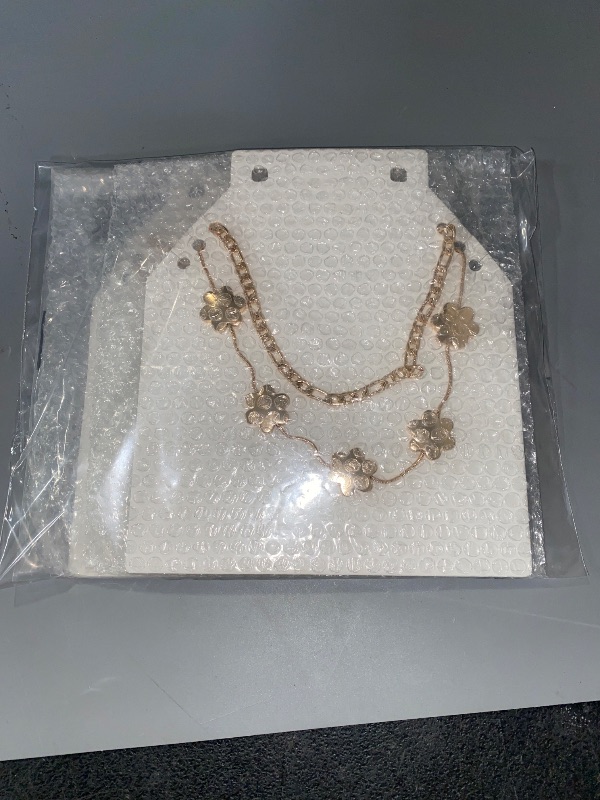 Photo 1 of 2- NECKLESS SETS 