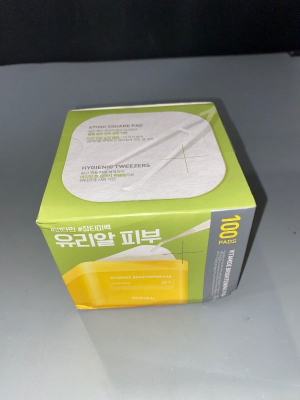 Photo 1 of MEDIHEAL Vitamide Brightening Pad - Vegan Face Hypoallergenic Pads with Niacinamide, Sea Buckthorn - Radiance Boosting Pads for Clear, Illuminating Skin 100 Pads
