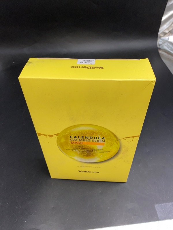 Photo 1 of Wellderma Calendula Calming Soon Mask Set