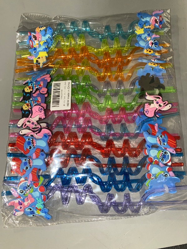 Photo 1 of 24 Pcs Axolotl Straws Plastic Axolotl Party Favors Twisty Party Supplies with 2 Cleaning Brush Reusable Swirly Straws for Drinking Birthday Themed Decoration