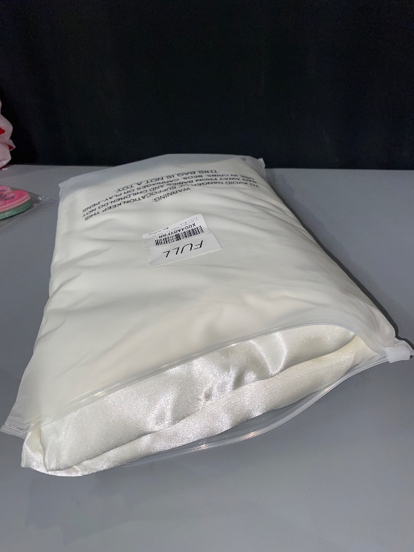 Photo 1 of Queen Size Bed Set, Luxury Soft Ivory White Silky Sheets for Hair and Skin, Similar to Silk Bed Sheets Set 4 Pieces ?1 Deep Pocket Fitted Sheet, 1 Flat Sheet, and 2 Pillowcases?