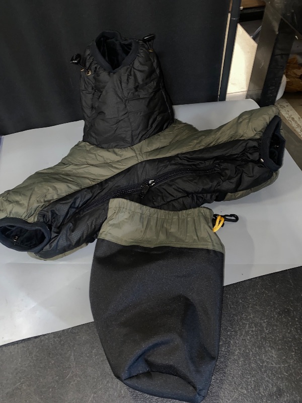 Photo 1 of Camera Rain Cover, Windproof with Two Way Zipper Camera Rain Cover Camera Cover for Camera (Silk cotton military green)
